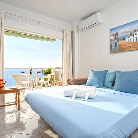 Seafront With Parking Appartamento *